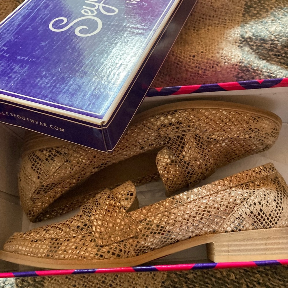 Seychelles Weekender Tan Leather Python Flats - Picture 5 of 6